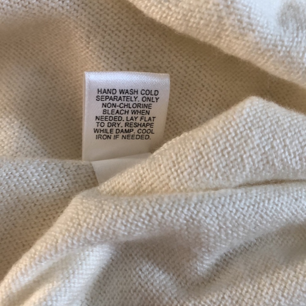 Express Cardigan - Picture 4 of 4